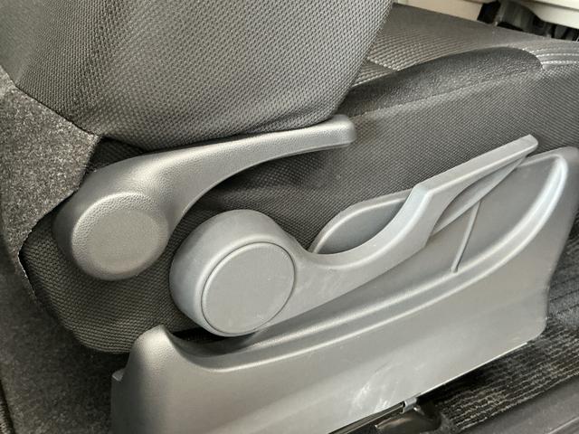 ムーヴXリミテッドII SAIII シートヒーター スマートキー走行無制限1年保証 運転席シートヒーター オートハイビーム LEDヘッドライト アイドリングストップ プッシュスタート 横滑り防止装置 オートライト オートエアコン 14インチ純正アルミホイール(兵庫県)の中古車