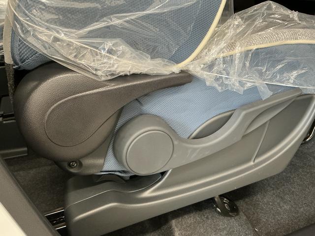 ムーヴキャンバスストライプスG 両側電動スライドドア 前後コーナーセンサー走行無制限1年保証 両側電動スライドドア 前後コーナーセンサー 前席シートヒーター ホットカップホルダー オートハイビーム LEDヘッドライト プッシュスタート 横滑り防止装置 オートエアコン(兵庫県)の中古車