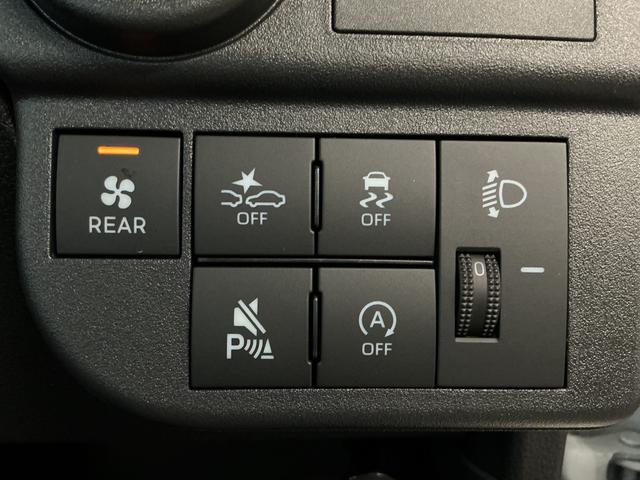 ハイゼットカーゴクルーズターボ　４ＷＤ　ＣＶＴ　コーナーセンサー　電格ミラー走行無制限１年保証　前後コーナーセンサー　４ＷＤ　ＣＶＴ車　オートハイビーム　アイドリングストップ　プッシュスタート　横滑り防止装置　オートライト　ヘッドライトレベライザー　電動格納ドアミラー（兵庫県）の中古車