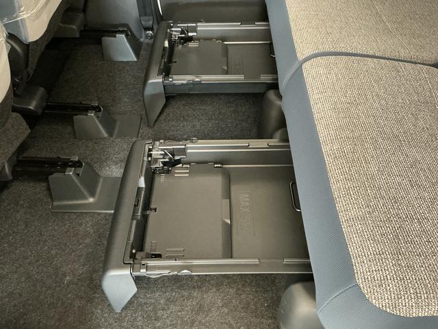 ムーヴキャンバスストライプスＧ　両側電動スライドドア　前席シートヒーター走行無制限１年保証　両側電動スライドドア　前後コーナーセンサー　前席シートヒーター　ホットカップホルダー　オートハイビーム　ＬＥＤヘッドライト　プッシュスタート　横滑り防止装置　オートエアコン（兵庫県）の中古車