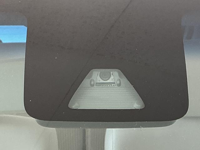 ムーヴＬ　ＳＡII　４ＷＤ　禁煙　ワンオーナー　ＣＤ　ＵＳＢ接続走行無制限１年保証　４ＷＤ　ワンオーナー　禁煙車　ＣＤオーディオ　ＵＳＢ接続　アイドリングストップ　横滑り防止装置　ドアバイザー　ヘッドライトレベライザー　電動格納ドアミラー　１４インチアルミホイール（兵庫県）の中古車