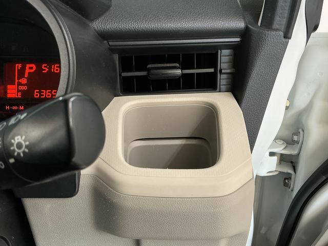 ムーヴＬ　ＳＡII　４ＷＤ　禁煙　ワンオーナー　ＣＤ　ＵＳＢ接続走行無制限１年保証　４ＷＤ　ワンオーナー　禁煙車　ＣＤオーディオ　ＵＳＢ接続　アイドリングストップ　横滑り防止装置　ドアバイザー　ヘッドライトレベライザー　電動格納ドアミラー　１４インチアルミホイール（兵庫県）の中古車