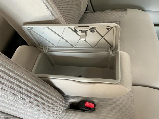 ムーヴＬ　ＳＡII　４ＷＤ　禁煙　ワンオーナー　ＣＤ　ＵＳＢ接続走行無制限１年保証　４ＷＤ　ワンオーナー　禁煙車　ＣＤオーディオ　ＵＳＢ接続　アイドリングストップ　横滑り防止装置　ドアバイザー　ヘッドライトレベライザー　電動格納ドアミラー　１４インチアルミホイール（兵庫県）の中古車