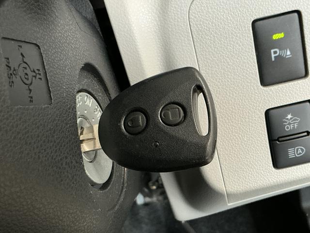 ミライースX SAIII ナビ USB接続 コーナーセンサー キーレス走行無制限1年保証 前後コーナーセンサー ナビ USB接続 Bluetooth オートハイビーム LEDヘッドライト アイドリングストップ キーレスエントリー 横滑り防止装置 オートライト(兵庫県)の中古車