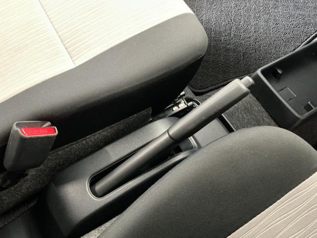 ミライースX SAIII ナビ USB接続 コーナーセンサー キーレス走行無制限1年保証 前後コーナーセンサー ナビ USB接続 Bluetooth オートハイビーム LEDヘッドライト アイドリングストップ キーレスエントリー 横滑り防止装置 オートライト(兵庫県)の中古車
