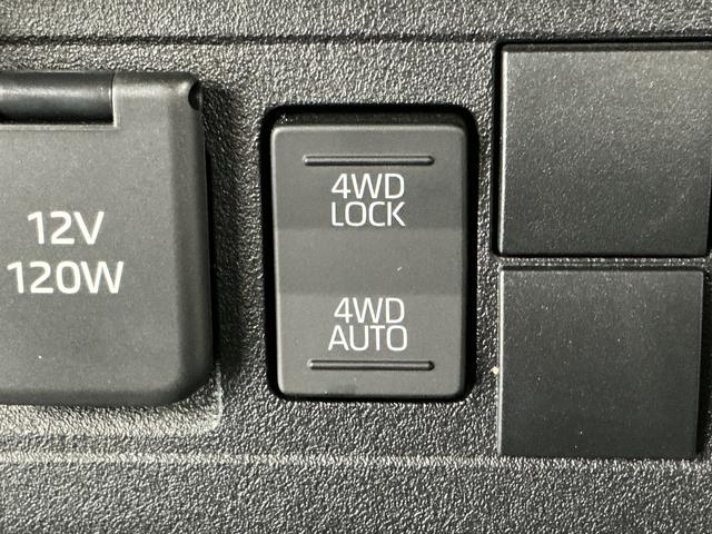 ハイゼットトラックスタンダード 3モード電子制御式4WD CVT 3方開走行無制限1年保証 前後コーナーセンサー 3モード電子制御式4WD CVT車 3方開 オートハイビーム アイドリングストップ 横滑り防止装置 オートライト ヘッドライトレベライザー スマートアシスト(兵庫県)の中古車