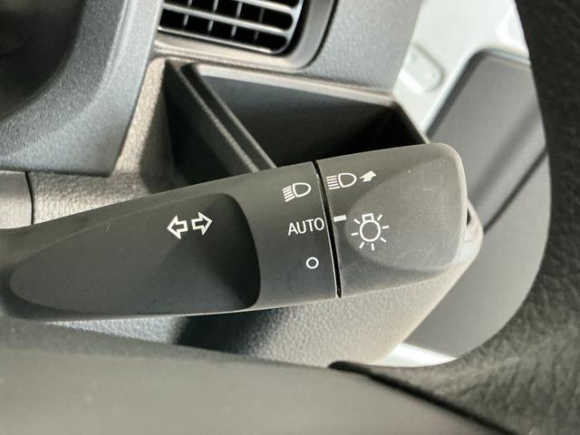 ハイゼットトラックスタンダード 3モード電子制御式4WD CVT 3方開走行無制限1年保証 前後コーナーセンサー 3モード電子制御式4WD CVT車 3方開 オートハイビーム アイドリングストップ 横滑り防止装置 オートライト ヘッドライトレベライザー スマートアシスト(兵庫県)の中古車
