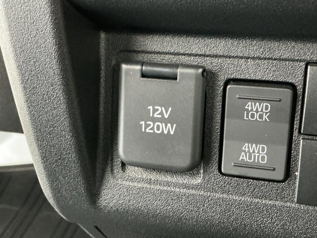 ハイゼットトラックスタンダード 3モード電子制御式4WD CVT 3方開走行無制限1年保証 前後コーナーセンサー 3モード電子制御式4WD CVT車 3方開 オートハイビーム アイドリングストップ 横滑り防止装置 オートライト ヘッドライトレベライザー スマートアシスト(兵庫県)の中古車