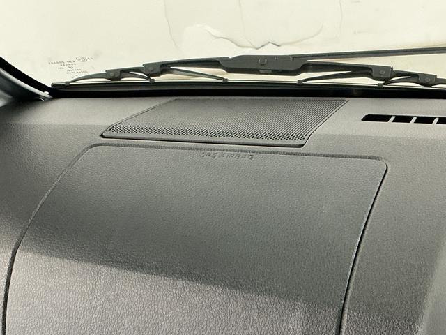 ハイゼットトラックスタンダード 3モード電子制御式4WD CVT 3方開走行無制限1年保証 前後コーナーセンサー 3モード電子制御式4WD CVT車 3方開 オートハイビーム アイドリングストップ 横滑り防止装置 オートライト ヘッドライトレベライザー スマートアシスト(兵庫県)の中古車