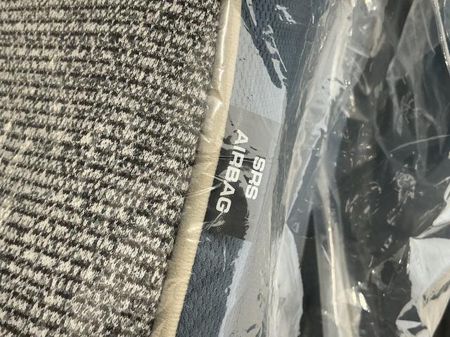ムーヴキャンバスストライプスＧ　両側電動スライドドア　前席シートヒーター走行無制限１年保証　両側電動スライドドア　前後コーナーセンサー　前席シートヒーター　ホットカップホルダー　オートハイビーム　ＬＥＤヘッドライト　プッシュスタート　横滑り防止装置　オートエアコン（兵庫県）の中古車