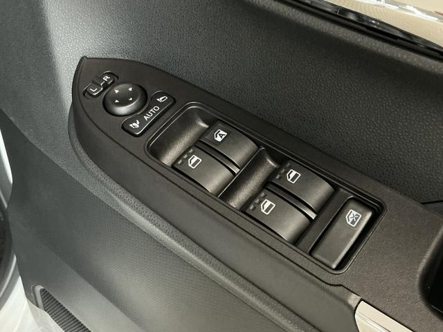 タントカスタムRSリミテッド ターボ ETC クルコン 両側電動走行無制限1年保証 両側電動スライドドア ETC アダプティブクルーズコントロール 前後コーナーセンサー 前席シートヒーター オートハイビーム LEDヘッドライト 15インチ純正アルミホイール(兵庫県)の中古車