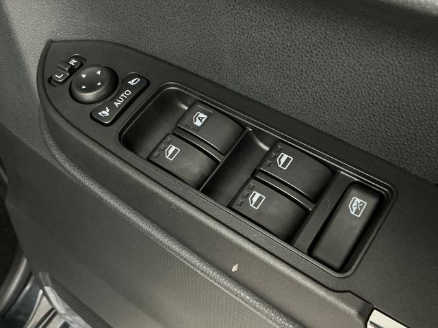 タントカスタムRSリミテッド ターボ ETC クルコン 両側電動走行無制限1年保証 両側電動スライドドア ETC アダプティブクルーズコントロール 前後コーナーセンサー 前席シートヒーター オートハイビーム LEDヘッドライト 15インチ純正アルミホイール(兵庫県)の中古車