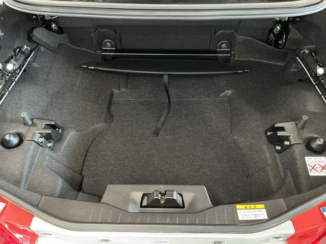 コペンローブ　ターボ　ＣＶＴ　ナビ　バックカメラ　シートヒーター１年保証　ナビＴＶ　Ｂｌｕｅｔｏｏｔｈ　ＣＶＴ車　シートヒーター　ＤＶＤ　ＬＥＤヘッドライト　プッシュスタート　アイドリングストップ　横滑り防止装置　オートエアコン　１６インチ純正アルミホイール（兵庫県）の中古車