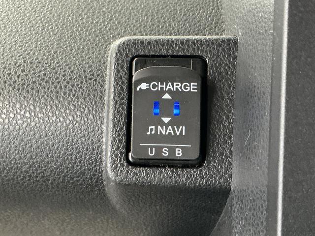 タントX 禁煙 ワンオーナー 福祉車両 ナビTV バックカメラ1年保証 禁煙車 ワンオーナー 福祉車輌 ナビTV バックカメラ 片側電動スライドドア 前後コーナーセンサー 前席シートヒーター 電動ウインチ Bluetooth オートハイビーム スマートキー(兵庫県)の中古車