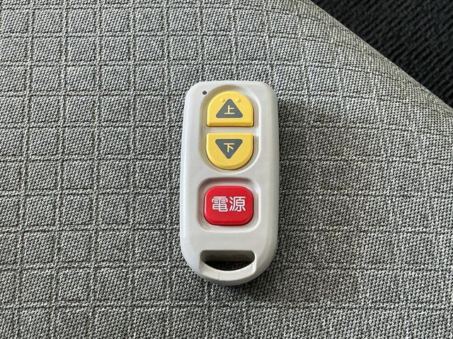タントX 禁煙 ワンオーナー 福祉車両 ナビTV バックカメラ1年保証 禁煙車 ワンオーナー 福祉車輌 ナビTV バックカメラ 片側電動スライドドア 前後コーナーセンサー 前席シートヒーター 電動ウインチ Bluetooth オートハイビーム スマートキー(兵庫県)の中古車