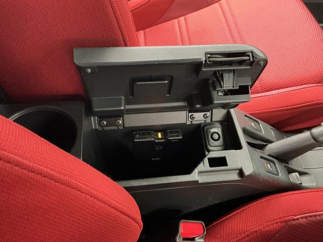 コペンローブ ターボ CVT 禁煙 ワンオーナー ナビTV ETC1年保証 禁煙車 ワンオーナー ナビTV CVT車 ドラレコ ETC USB接続 シートヒーター Bluetooth LEDヘッドライト プッシュスタート 横滑り防止装置 16インチ純正アルミホイール(兵庫県)の中古車