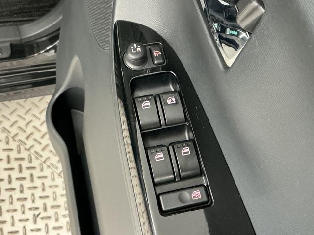 タントカスタムＲＳ　ＳＡ　ターボ　禁煙　ワンオーナー　ナビ　ＥＴＣ１年保証　禁煙車　ワンオーナー　ナビＴＶ　ＥＴＣ　バックカメラ　両側電動スライドドア　ＤＶＤ　ＵＳＢ接続　Ｂｌｕｅｔｏｏｔｈ　ＬＥＤヘッドライト　プッシュスタート　１５インチ純正アルミホイール（兵庫県）の中古車