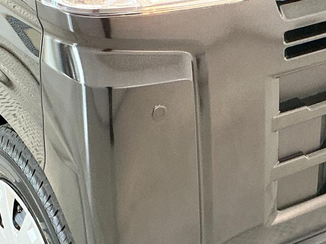 ハイゼットカーゴクルーズ CVT車 前後コーナーセンサー プッシュスタート走行無制限1年保証 前後コーナーセンサー CVT車 オートハイビーム アイドリングストップ プッシュスタート 横滑り防止装置 ヘッドライトレベライザー 電動格納ドアミラー アクセサリーソケット(兵庫県)の中古車