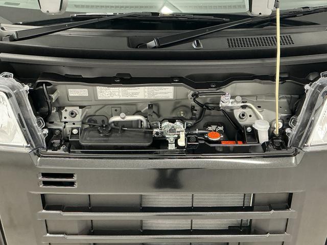 ハイゼットカーゴクルーズ CVT車 前後コーナーセンサー プッシュスタート走行無制限1年保証 前後コーナーセンサー CVT車 オートハイビーム アイドリングストップ プッシュスタート 横滑り防止装置 ヘッドライトレベライザー 電動格納ドアミラー アクセサリーソケット(兵庫県)の中古車