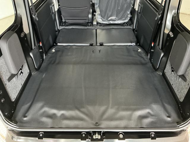ハイゼットカーゴクルーズ CVT車 前後コーナーセンサー プッシュスタート走行無制限1年保証 前後コーナーセンサー CVT車 オートハイビーム アイドリングストップ プッシュスタート 横滑り防止装置 ヘッドライトレベライザー 電動格納ドアミラー アクセサリーソケット(兵庫県)の中古車