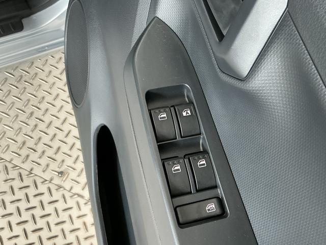 ミライースL SAIII 前後コーナーセンサー キーレスエントリー走行無制限1年保証 前後コーナーセンサー オートハイビーム アイドリングストップ キーレスエントリー 横滑り防止装置 オートライト ヘッドライトレベライザー アクセサリーソケット スマートアシスト(兵庫県)の中古車