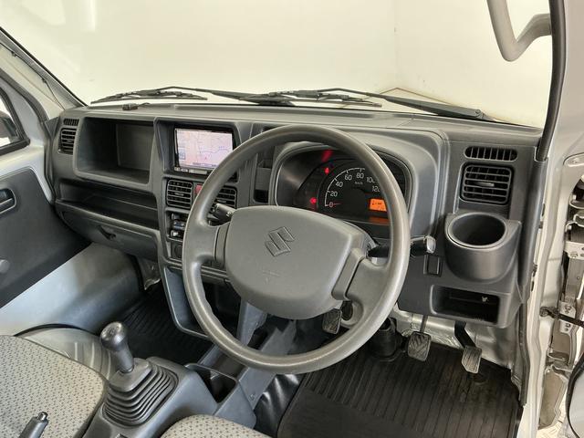 キャリイトラックＫＣエアコン・パワステ　４ＷＤ　５ＭＴ　禁煙　ナビ　３方開１年保証　４ＷＤ　禁煙車　バックカメラ　ＭＴ車　ナビ　ＤＶＤ　３方開　ゲートプロテクター　ドアバイザー　ヘッドライトレベライザー　マニュアルエアコン　スペアタイヤ　ラバーフロアマット（兵庫県）の中古車