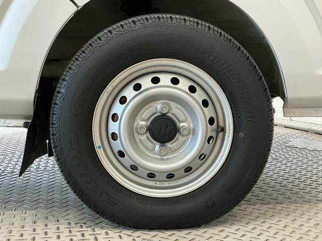 キャリイトラックＫＣエアコン・パワステ　４ＷＤ　５ＭＴ　禁煙　ナビ　３方開１年保証　４ＷＤ　禁煙車　バックカメラ　ＭＴ車　ナビ　ＤＶＤ　３方開　ゲートプロテクター　ドアバイザー　ヘッドライトレベライザー　マニュアルエアコン　スペアタイヤ　ラバーフロアマット（兵庫県）の中古車