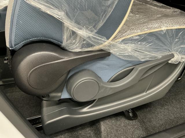 ムーヴキャンバスストライプスＧ　両側電動スライドドア　前席シートヒーター走行無制限１年保証　両側電動スライドドア　前後コーナーセンサー　前席シートヒーター　ホットカップホルダー　オートハイビーム　ＬＥＤヘッドライト　プッシュスタート　横滑り防止装置　オートエアコン（兵庫県）の中古車