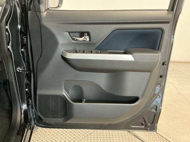 トールカスタムＧ　ワンオーナー　９インチディスプレイオーディオ１年保証　９インチディスプレイオーディオ　ワンオーナー　ＥＴＣ　バックカメラ　アダプティブクルーズコントロール　両側電動スライドドア　前後コーナーセンサー　ＵＳＢ接続　１４インチ純正アルミホイール（兵庫県）の中古車