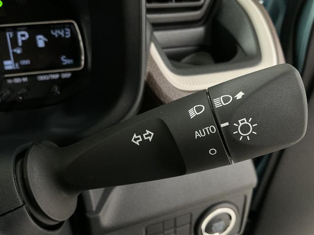 ムーヴX 片側電動スライドドア 前後コーナーセンサー スマートキー走行無制限1年保証 片側電動スライドドア 前後コーナーセンサー オートハイビーム LEDヘッドライト 横滑り防止装置 スマートキー オートライト オートエアコン 電動格納ドアミラー USBチャージャー(兵庫県)の中古車