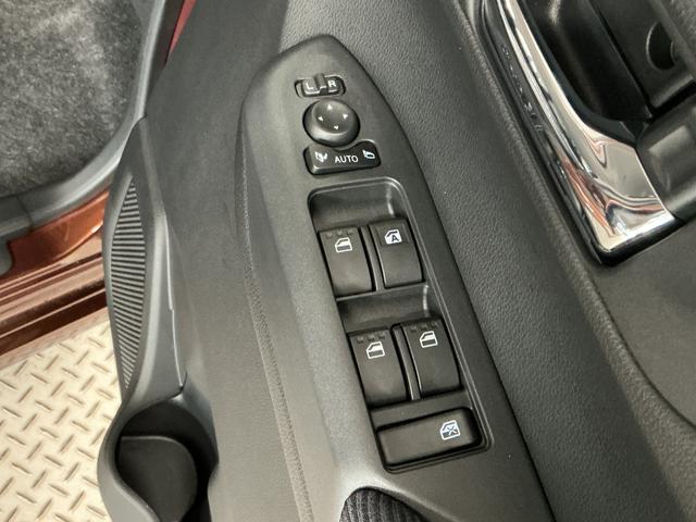 ムーヴＧ　片側電動スライド　オートブレーキホールド　スマートキー走行無制限１年保証　片側電動スライドドア　前後コーナーセンサー　オートハイビーム　ＬＥＤヘッドライト　横滑り防止装置　オートブレーキホールド　スマートキー　オートエアコン　１４インチ純正アルミホイール（兵庫県）の中古車