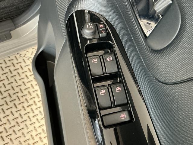 ムーヴキャンバスＧメイクアップ　ＳＡIII　禁煙　ワンオーナー　ナビ　ＥＴＣ１年保証　禁煙車　ワンオーナー　ナビＴＶ　ドラレコ　ＥＴＣ　バックカメラ　両側電動スライドドア　ＵＳＢ接続　Ｂｌｕｅｔｏｏｔｈ　オートハイビーム　ＬＥＤヘッドライト　アイドリングストップ　スマートキー（兵庫県）の中古車