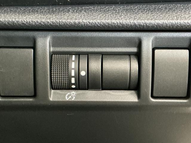クロストレックリミテッド 禁煙 ワンオーナー ナビ 11.6インチモニター1年保証 禁煙車 ワンオーナー ナビTV 11.6インチセンターインフォメーションディスプレイ ETC 全方位カメラ アダプティブクルーズコントロール ステアリングヒーター 18インチアルミホイール(兵庫県)の中古車