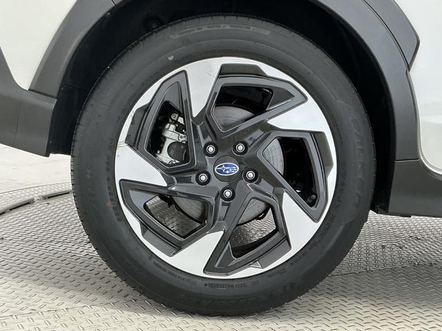 クロストレックリミテッド 禁煙 ワンオーナー ナビ 11.6インチモニター1年保証 禁煙車 ワンオーナー ナビTV 11.6インチセンターインフォメーションディスプレイ ETC 全方位カメラ アダプティブクルーズコントロール ステアリングヒーター 18インチアルミホイール(兵庫県)の中古車