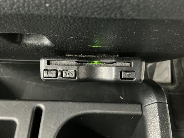 ハイゼットトラックハイルーフ　ナビＴＶ　ＥＴＣ　バックカメラ　ＡＴ車　ＵＳＢ１年保証　ナビＴＶ　ＥＴＣ　バックカメラ　ＡＴ車　ＤＶＤ　ＵＳＢ接続　Ｂｌｕｅｔｏｏｔｈ　３方開　ドアバイザー　ヘッドライトレベライザー　アクセサリーソケット　マニュアルエアコン　ラバーフロアマット（兵庫県）の中古車