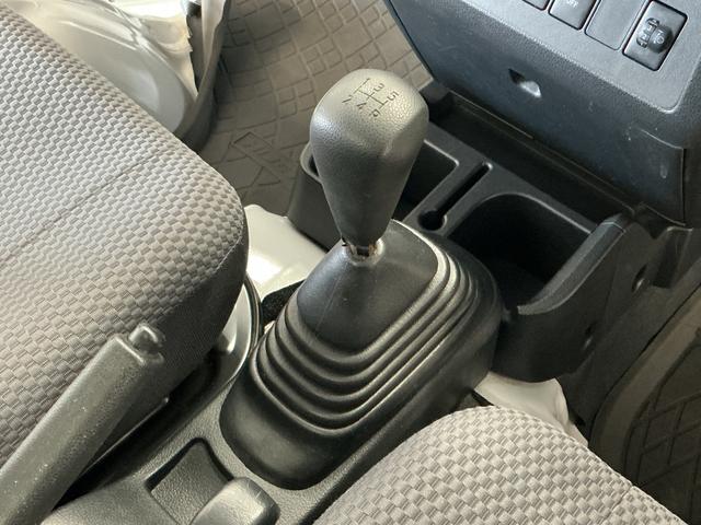 ハイゼットトラックジャンボＳＡIIIｔ　４ＷＤ　５ＭＴ　ナビＴＶ　バックカメラ１年保証　４ＷＤ　ナビＴＶ　バックカメラ　ＭＴ車　３方開　荷台作業灯　荷台マット　ゲートプロテクター　ＬＥＤヘッドライト　キーレスエントリー　横滑り防止装置　ドアバイザー　デフロック　フォグランプ（兵庫県）の中古車