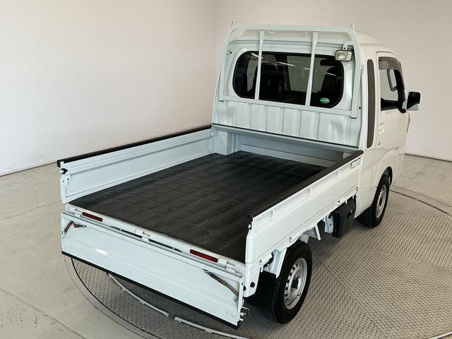ハイゼットトラックジャンボＳＡIIIｔ　４ＷＤ　５ＭＴ　ナビＴＶ　バックカメラ１年保証　４ＷＤ　ナビＴＶ　バックカメラ　ＭＴ車　３方開　荷台作業灯　荷台マット　ゲートプロテクター　ＬＥＤヘッドライト　キーレスエントリー　横滑り防止装置　ドアバイザー　デフロック　フォグランプ（兵庫県）の中古車