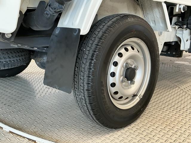 ハイゼットトラックジャンボＳＡIIIｔ　４ＷＤ　５ＭＴ　ナビＴＶ　バックカメラ１年保証　４ＷＤ　ナビＴＶ　バックカメラ　ＭＴ車　３方開　荷台作業灯　荷台マット　ゲートプロテクター　ＬＥＤヘッドライト　キーレスエントリー　横滑り防止装置　ドアバイザー　デフロック　フォグランプ（兵庫県）の中古車