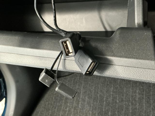 ムーヴカスタム　Ｘリミテッド　ＳＡIII　ナビ　パノラマモニター１年保証　ナビ　ＥＴＣ　パノラマモニター　運転席シートヒーター　ＴＶ　ＵＳＢ接続　Ｂｌｕｅｔｏｏｔｈ　オートハイビーム　ＬＥＤヘッドライト　横滑り防止装置　スマートキー　１４インチ純正アルミホイール（兵庫県）の中古車