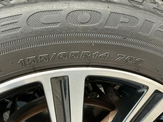 ムーヴカスタム　Ｘリミテッド　ＳＡIII　ナビ　パノラマモニター１年保証　ナビ　ＥＴＣ　パノラマモニター　運転席シートヒーター　ＴＶ　ＵＳＢ接続　Ｂｌｕｅｔｏｏｔｈ　オートハイビーム　ＬＥＤヘッドライト　横滑り防止装置　スマートキー　１４インチ純正アルミホイール（兵庫県）の中古車