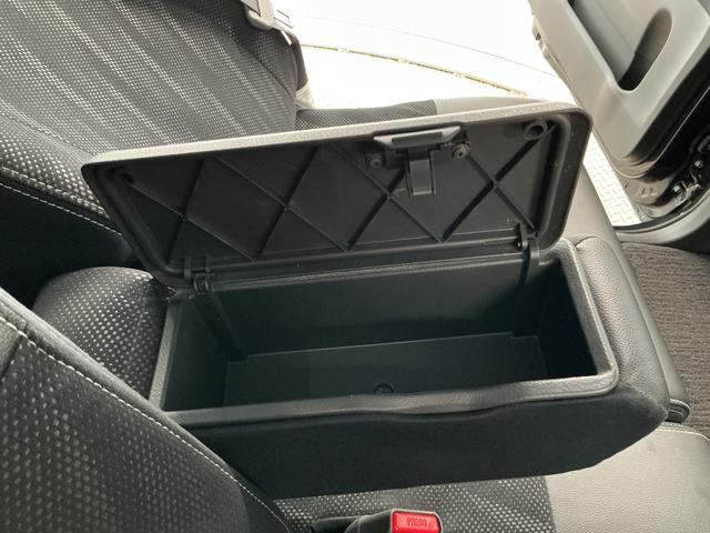 タントカスタムRS トップエディションSAII ワンオーナー ナビ1年保証 ワンオーナー 8インチナビTV バックカメラ ターボ ETC 両側電動スライドドア USB接続 Bluetooth LEDヘッドライト アイドリングストップ 15インチ純正アルミホイール(兵庫県)の中古車