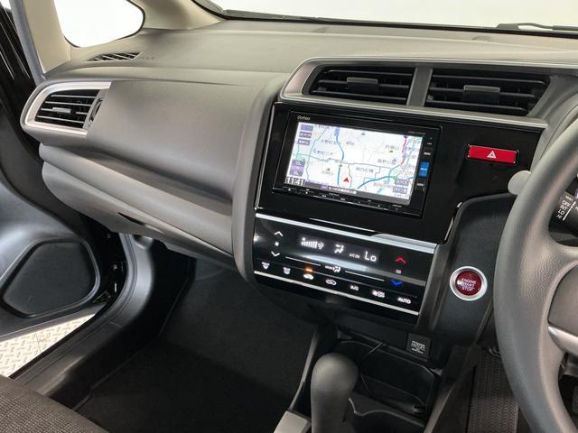 フィット13G・Fパッケージ 禁煙車 ワンオーナー ナビTV ETC1年保証 禁煙車 ワンオーナー ナビTV ETC バックカメラ 後席モニター Bluetooth スマートキー プッシュスタート 横滑り防止装置 オートライト オートエアコン ドアバイザー(兵庫県)の中古車