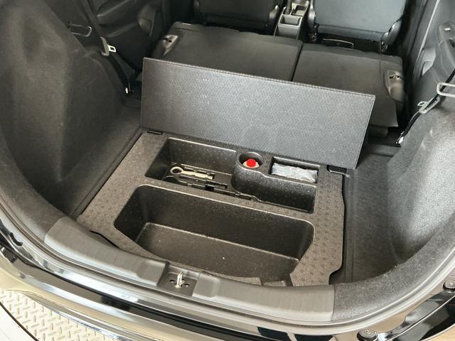 フィット13G・Fパッケージ 禁煙車 ワンオーナー ナビTV ETC1年保証 禁煙車 ワンオーナー ナビTV ETC バックカメラ 後席モニター Bluetooth スマートキー プッシュスタート 横滑り防止装置 オートライト オートエアコン ドアバイザー(兵庫県)の中古車