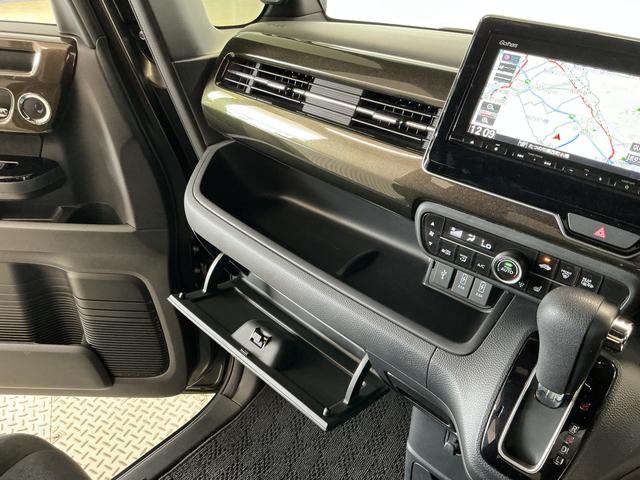 N−BOXカスタムG・Lホンダセンシング 4WD 禁煙 ワンオーナー ナビTV1年保証 4WD 禁煙車 ワンオーナー ナビTV 前後ドラレコ ETC バックカメラ アダプティブクルーズコントロール 片側電動スライドドア USB接続 LEDヘッドライト 14インチアルミホイール(兵庫県)の中古車