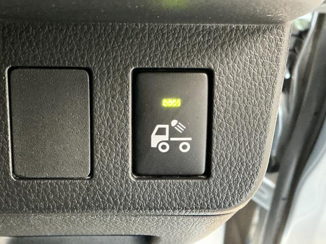 ハイゼットトラックエクストラＳＡIIIｔ　４ＷＤ　ワンオーナー　ＣＤ　ＥＴＣ走行無制限１年保証　４ＷＤ　ワンオーナー　ＡＴ車　ＣＤオーディオ　ＥＴＣ　３方開　荷台作業灯　ゲートプロテクター　荷台マット　ＬＥＤヘッドライト　横滑り防止装置　キーレスエントリー　シートカバー（兵庫県）の中古車