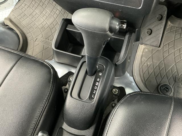 ハイゼットトラックエクストラＳＡIIIｔ　４ＷＤ　ワンオーナー　ＣＤ　ＥＴＣ走行無制限１年保証　４ＷＤ　ワンオーナー　ＡＴ車　ＣＤオーディオ　ＥＴＣ　３方開　荷台作業灯　ゲートプロテクター　荷台マット　ＬＥＤヘッドライト　横滑り防止装置　キーレスエントリー　シートカバー（兵庫県）の中古車