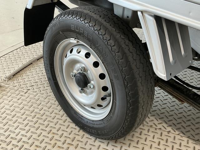 ハイゼットトラックエクストラＳＡIIIｔ　４ＷＤ　ワンオーナー　ＣＤ　ＥＴＣ走行無制限１年保証　４ＷＤ　ワンオーナー　ＡＴ車　ＣＤオーディオ　ＥＴＣ　３方開　荷台作業灯　ゲートプロテクター　荷台マット　ＬＥＤヘッドライト　横滑り防止装置　キーレスエントリー　シートカバー（兵庫県）の中古車
