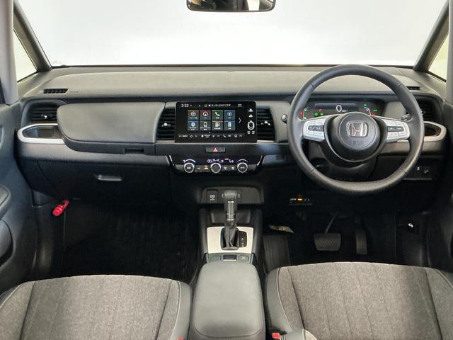 フィットe:HEVホーム 禁煙 ワンオーナー ナビTV ETC1年保証 禁煙車 ワンオーナー ナビ フルセグTV ETC 障害物センサー ブラインドスポットモニター USB接続 Bluetooth オートハイビーム LEDヘッドライト オートブレーキホールド(兵庫県)の中古車