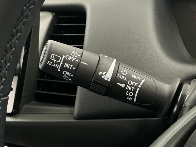 フィットe:HEVホーム 禁煙 ワンオーナー ナビTV ETC1年保証 禁煙車 ワンオーナー ナビ フルセグTV ETC 障害物センサー ブラインドスポットモニター USB接続 Bluetooth オートハイビーム LEDヘッドライト オートブレーキホールド(兵庫県)の中古車