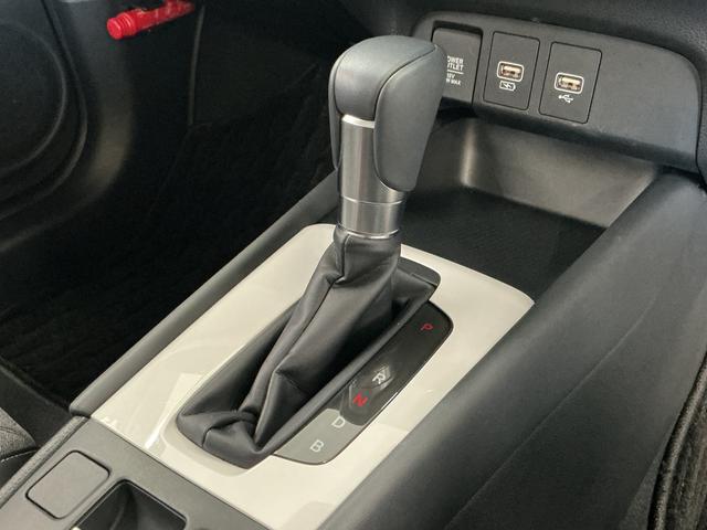 フィットe:HEVホーム 禁煙 ワンオーナー ナビTV ETC1年保証 禁煙車 ワンオーナー ナビ フルセグTV ETC 障害物センサー ブラインドスポットモニター USB接続 Bluetooth オートハイビーム LEDヘッドライト オートブレーキホールド(兵庫県)の中古車